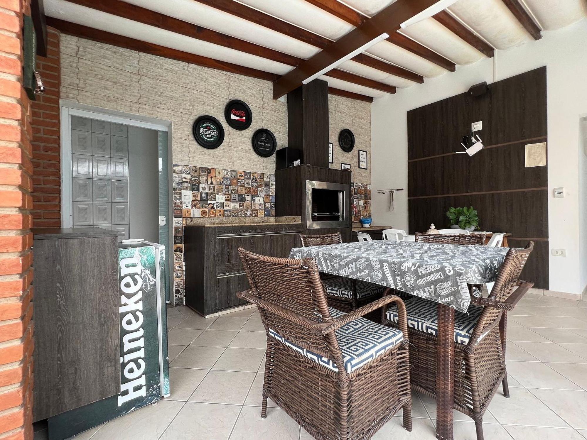 Casa Agradavel Com Piscina, A Poucos Passos Da Praia Peruibe Ngoại thất bức ảnh