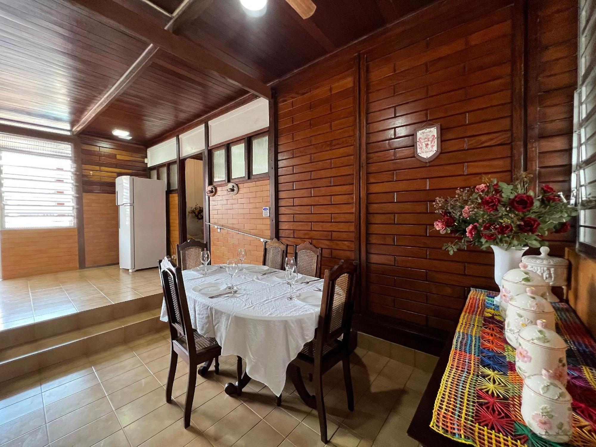 Casa Agradavel Com Piscina, A Poucos Passos Da Praia Peruibe Ngoại thất bức ảnh