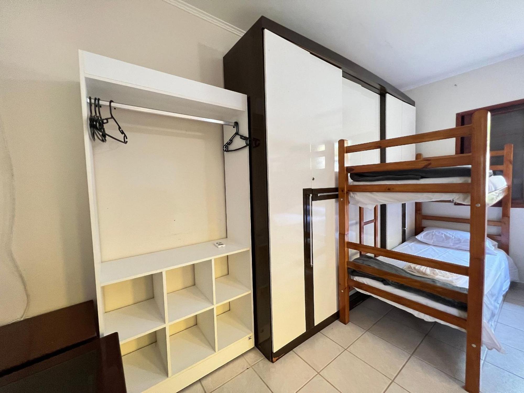 Casa Agradavel Com Piscina, A Poucos Passos Da Praia Peruibe Ngoại thất bức ảnh