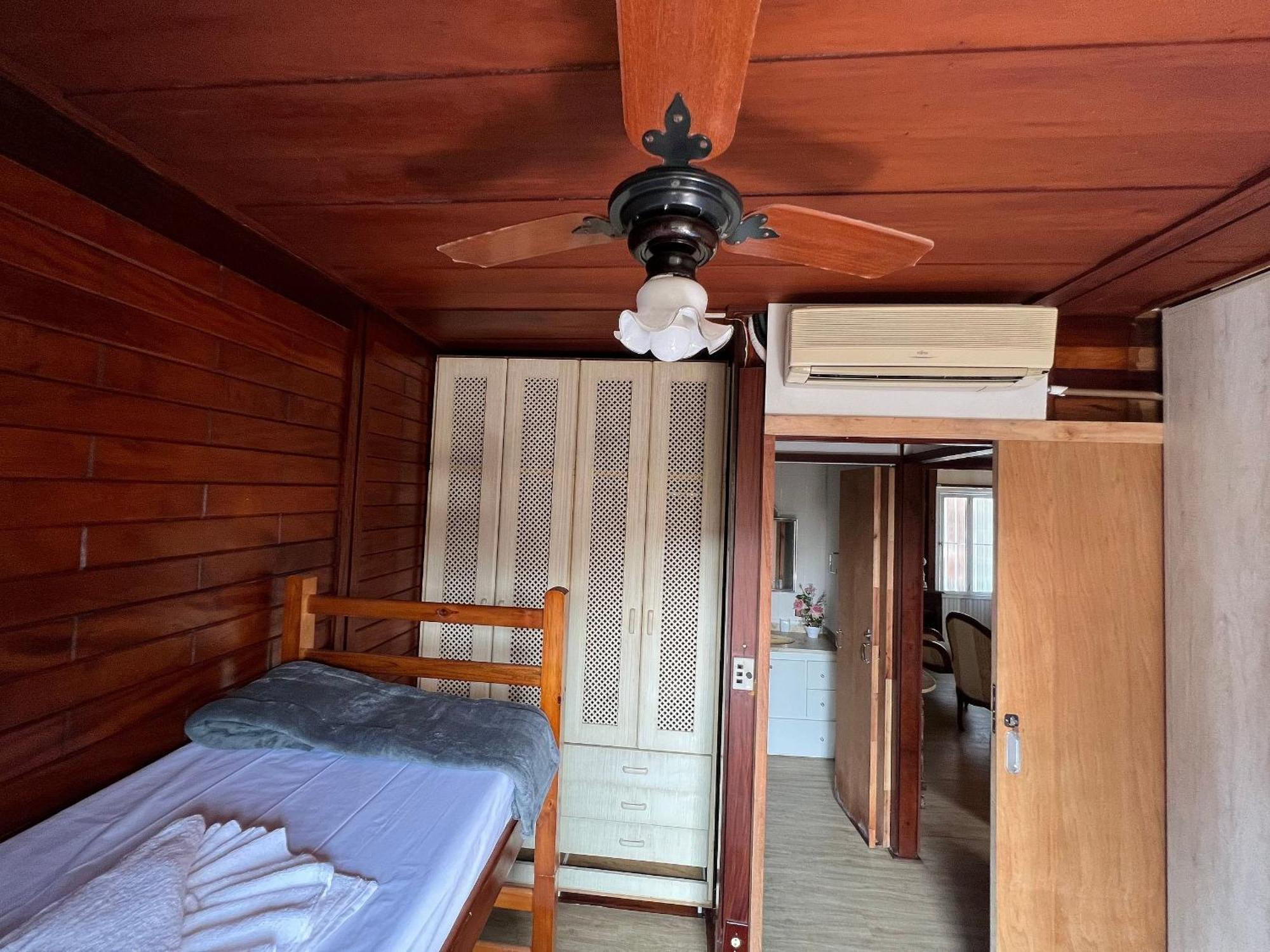 Casa Agradavel Com Piscina, A Poucos Passos Da Praia Peruibe Ngoại thất bức ảnh